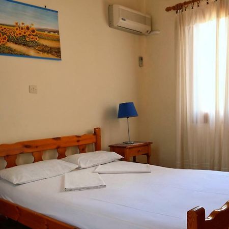 Seaview Self Catering Apartment - Helen No 1 Xiropígado Kültér fotó
